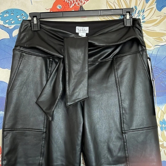 Nicole Miller Faux Leather Pants - Picture 2 of 11
